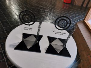300x225.jpg